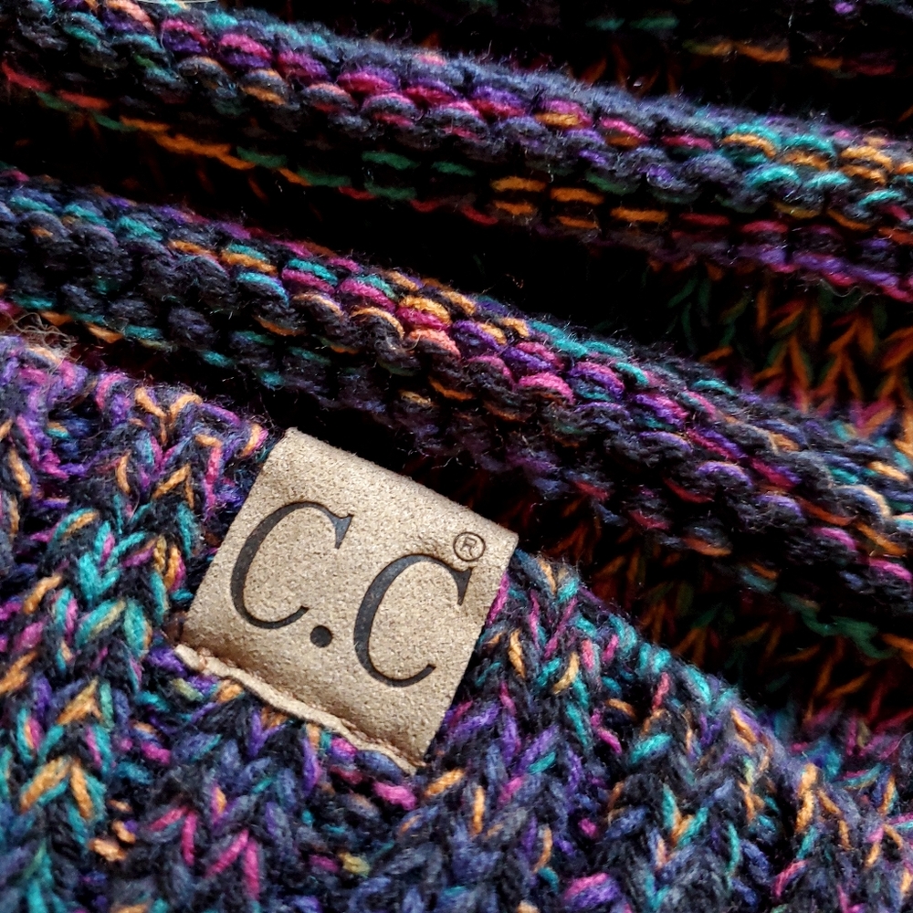 C. C Women’s Cable Knit Colorful Beanie - Picture 4 of 15